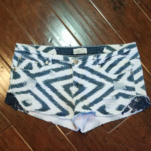 Rue21 Pants - Cute distressed chevron print shorts.